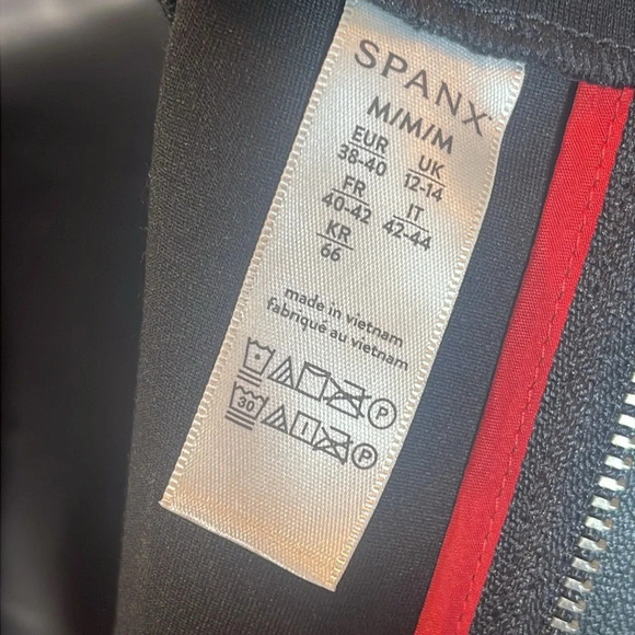 Spanx Faux Leather Sheath Dress in Luxe Black in Medium - Picture 11 of 13